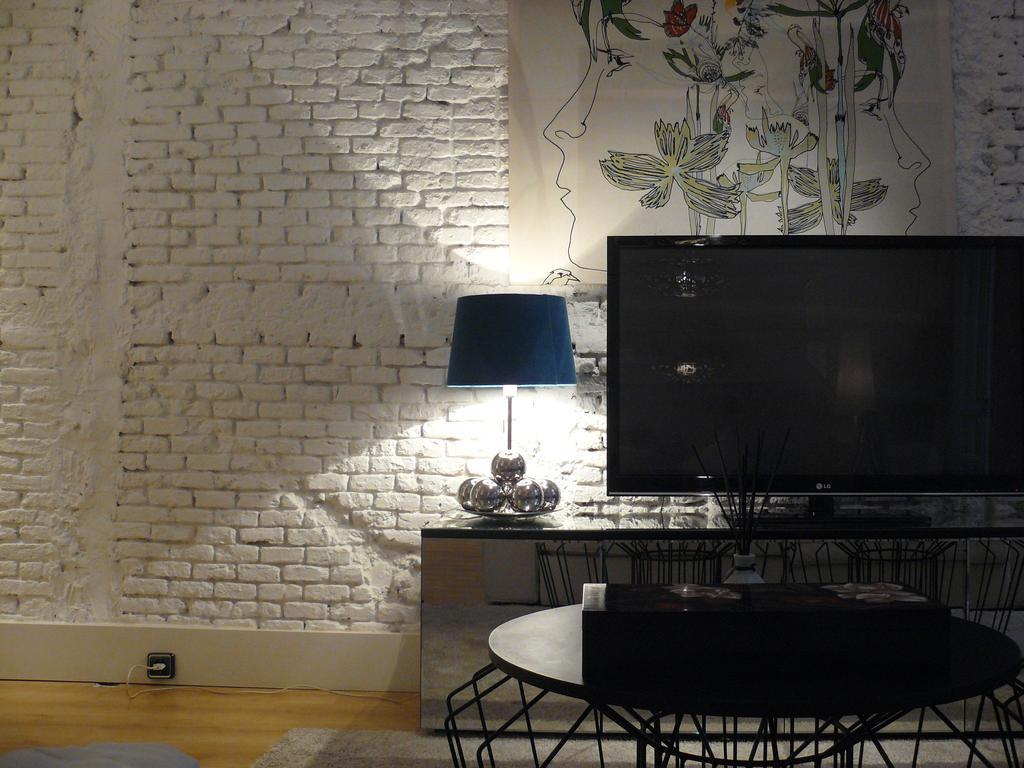Apartamentos Manzana Μαδρίτη Δωμάτιο φωτογραφία